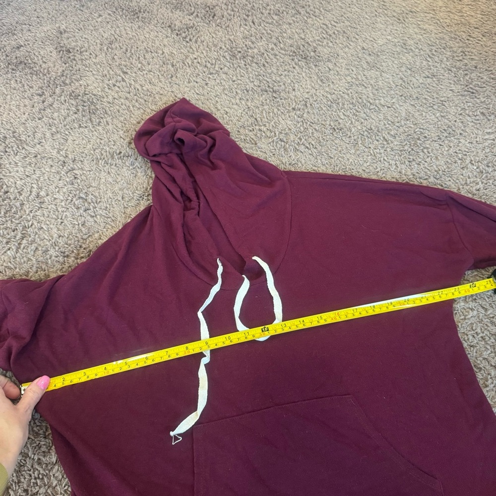 Darah Dahl Burgundy Cropped Oversized Hoodie Sweatshirt Lightweight M - Picture 6 of 7